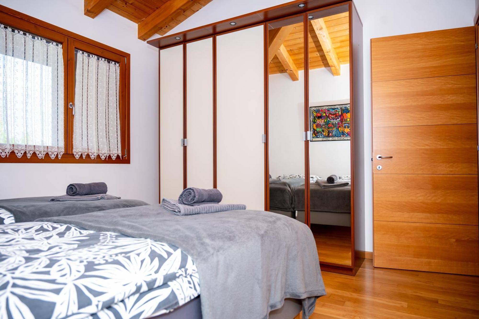 Residence Stradella Verde Staranzano Ngoại thất bức ảnh